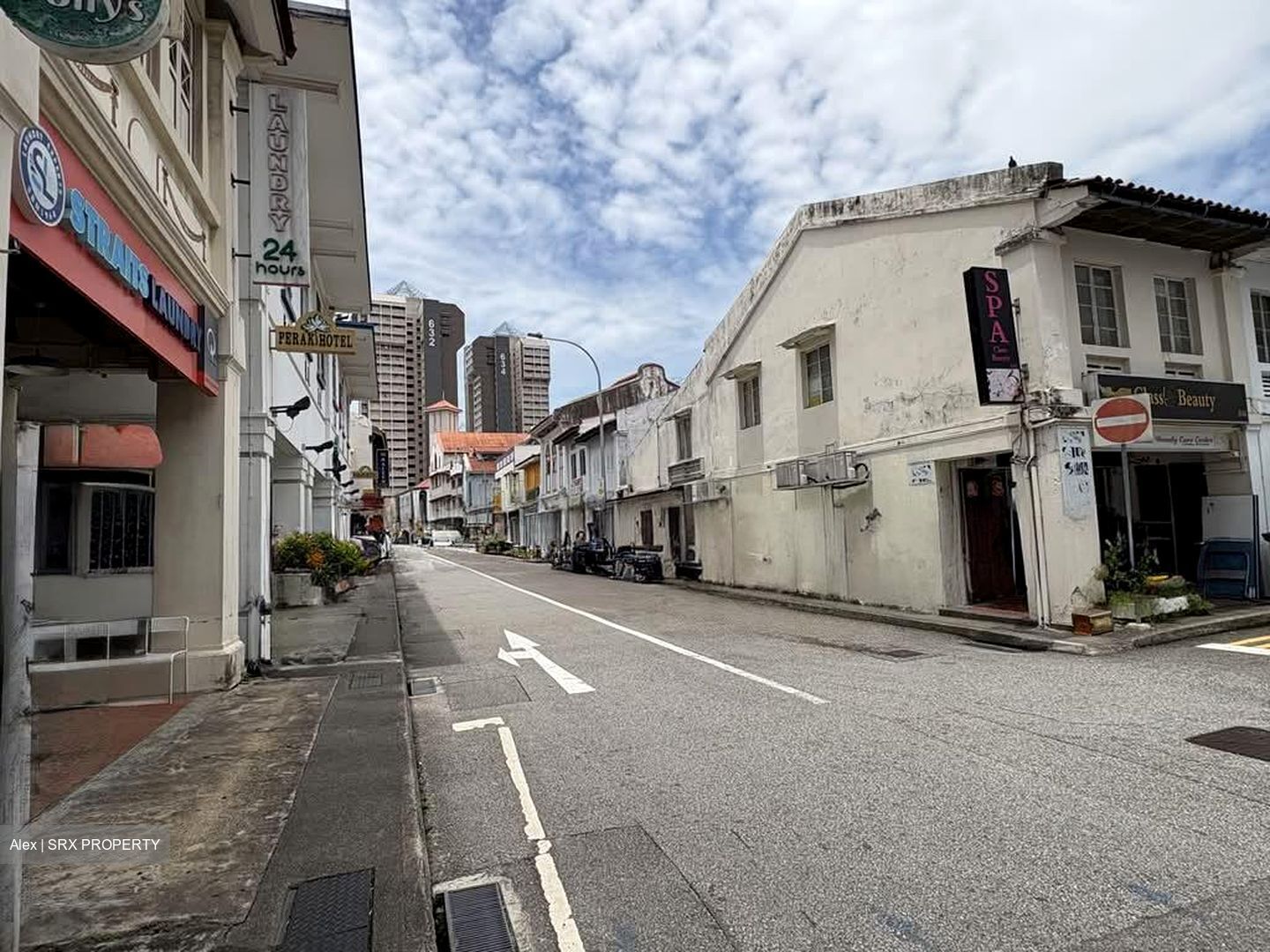 Ban Hong Leong Building (D8), Shop House #573418741